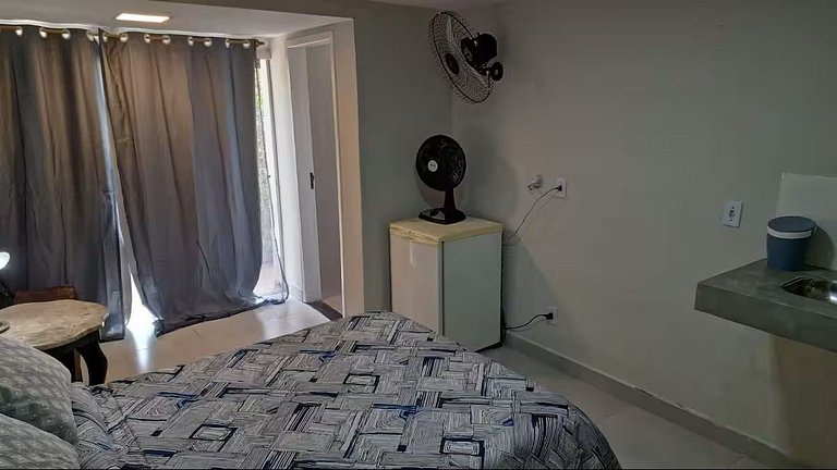 Suíte no Peró com Ar Condicionado e Piscina